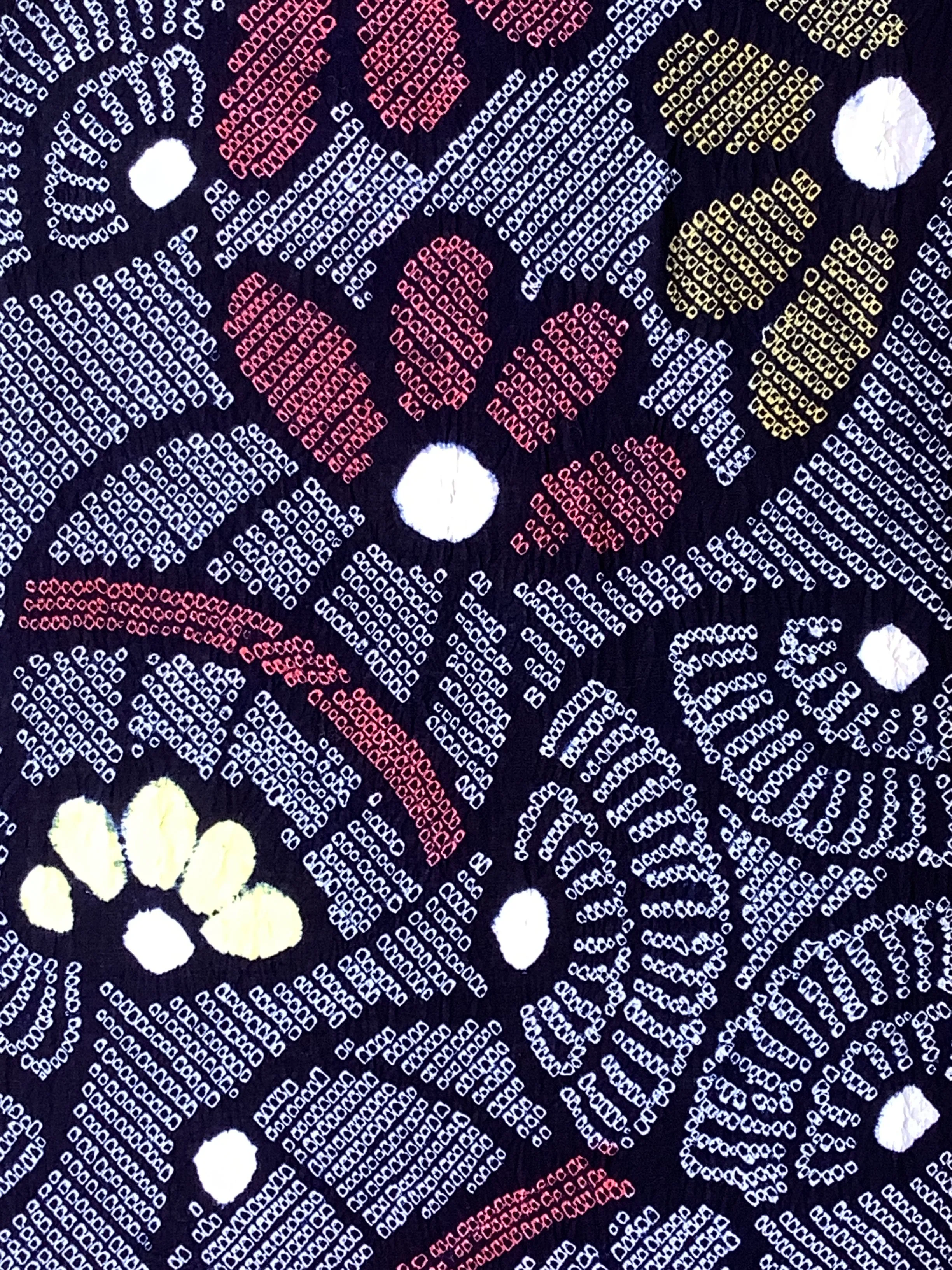 7634: 1970s Japanese Cotton Deadstock Mock-Shibori Print 62 in. Piece.