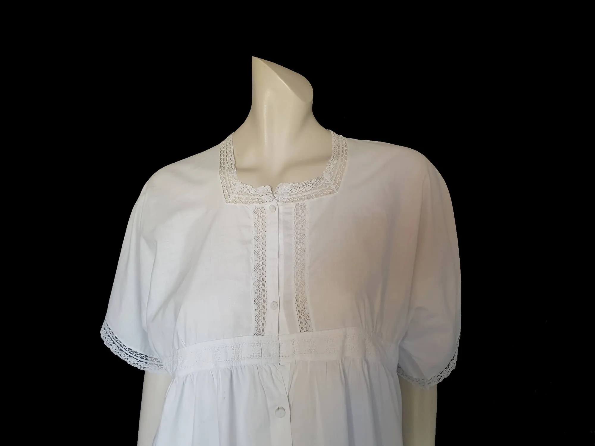Antique Loose-fitting White Cotton Dress - M