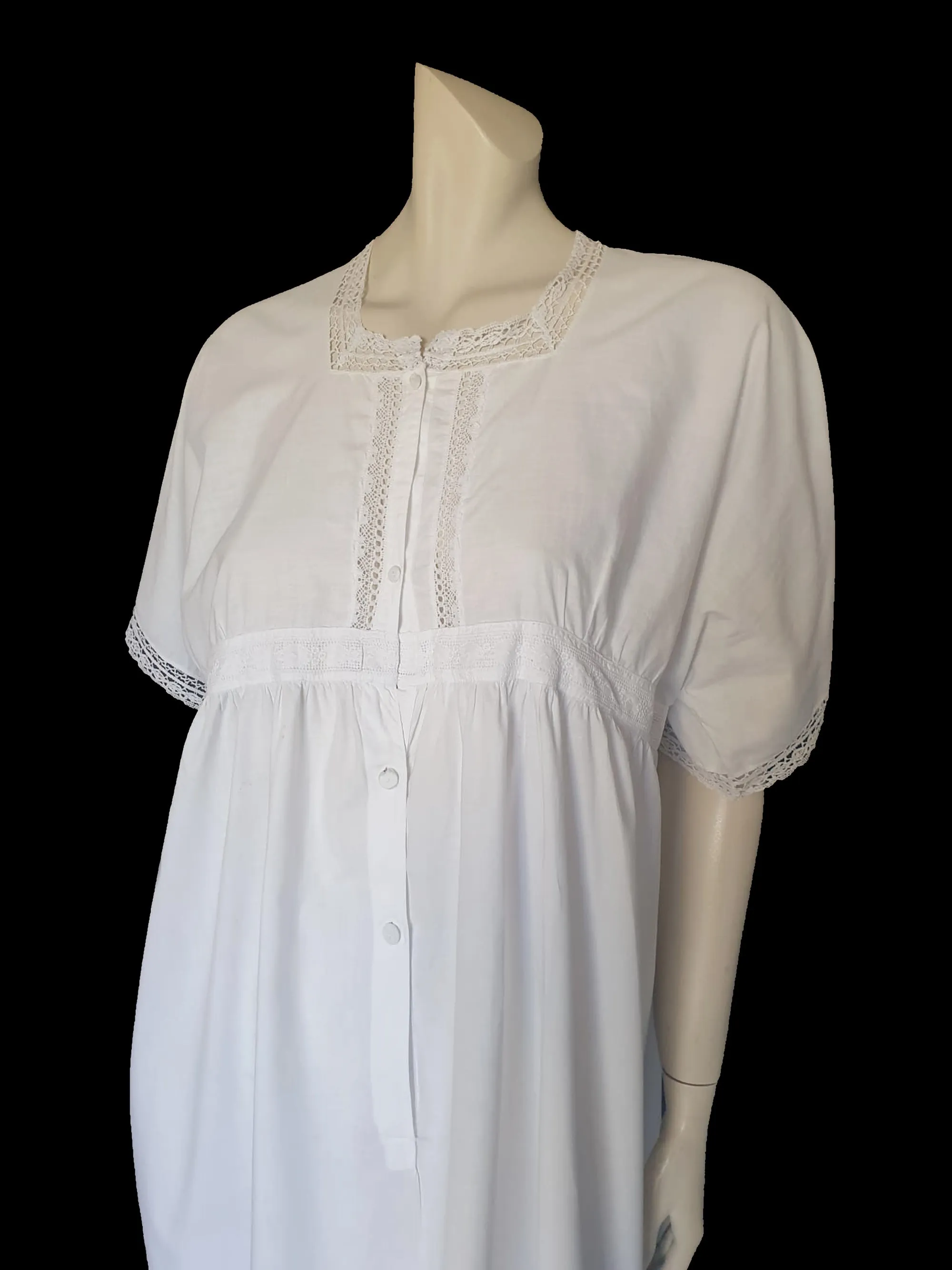 Antique Loose-fitting White Cotton Dress - M