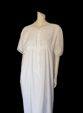 Antique Loose-fitting White Cotton Dress - M