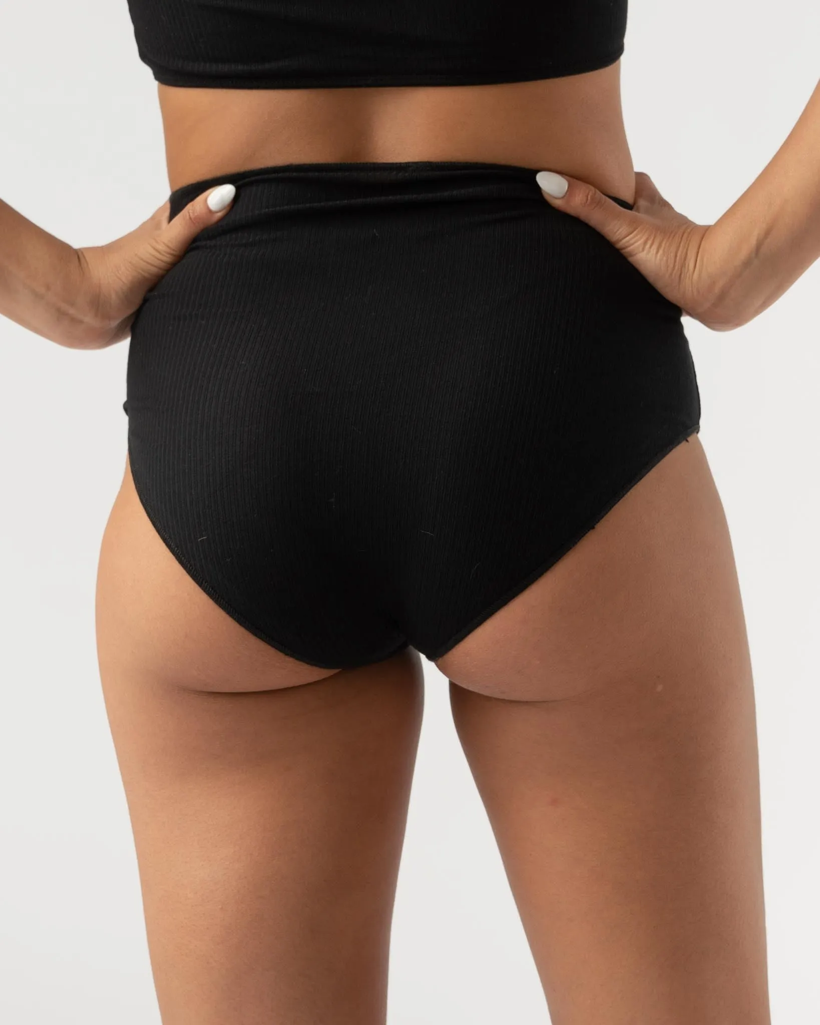 Baserange Highwaist Pam Pants