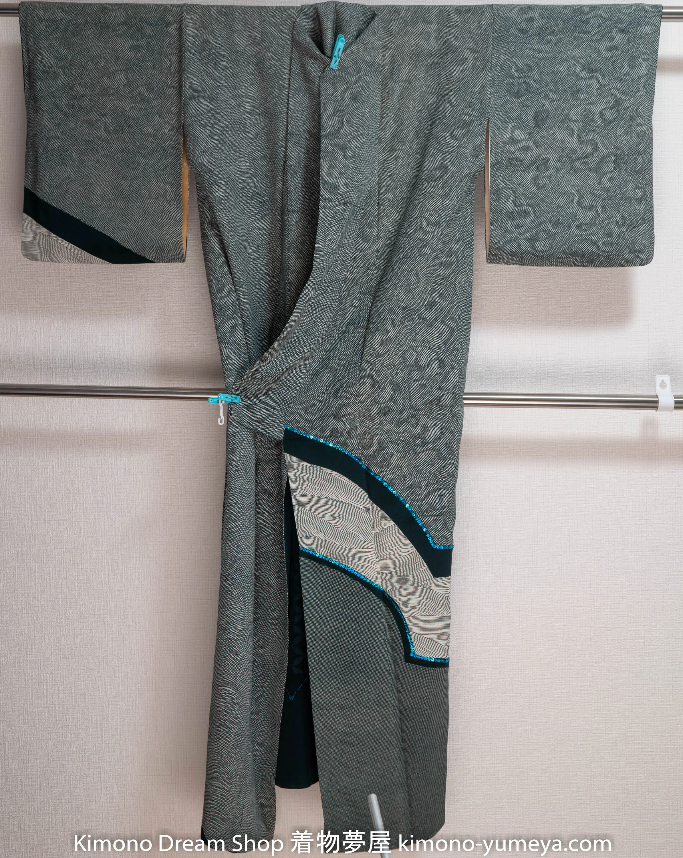 Grey Houmongi - Formal Silk Japanese Kimono Robe - Vintage Homongi - Komon Dots Waves