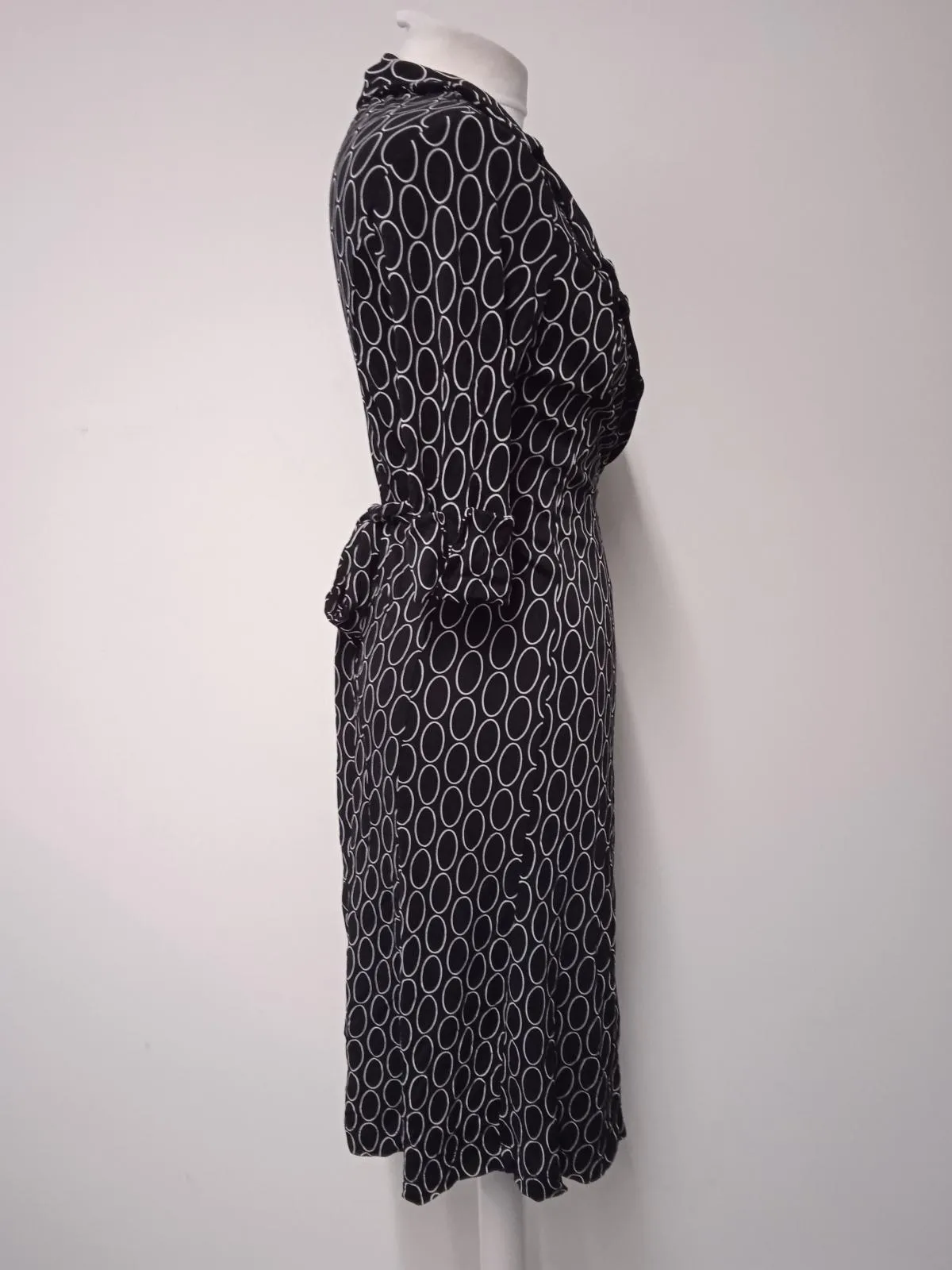 HOBBS Ladies Black & White Oval Pattern Short Sleeve Wrap Dress Size UK10