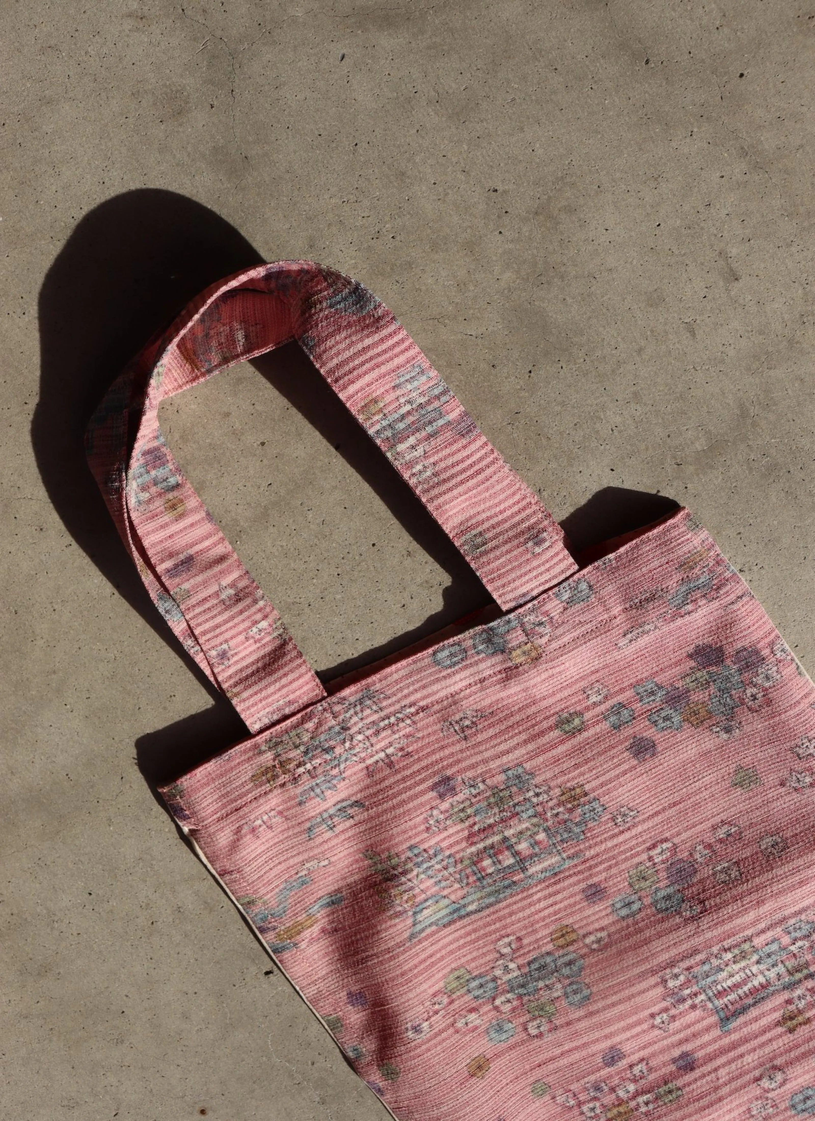 Kimono Tote-Pink x White
