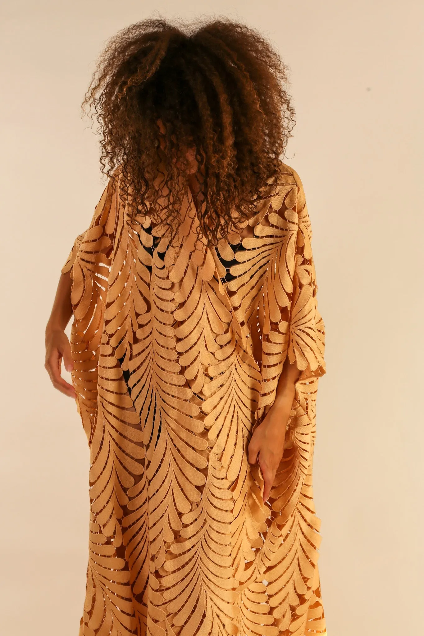 LACE KIMONO OSCAR