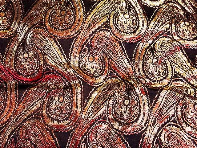 Large Paisley - Kimono Brocade - 58