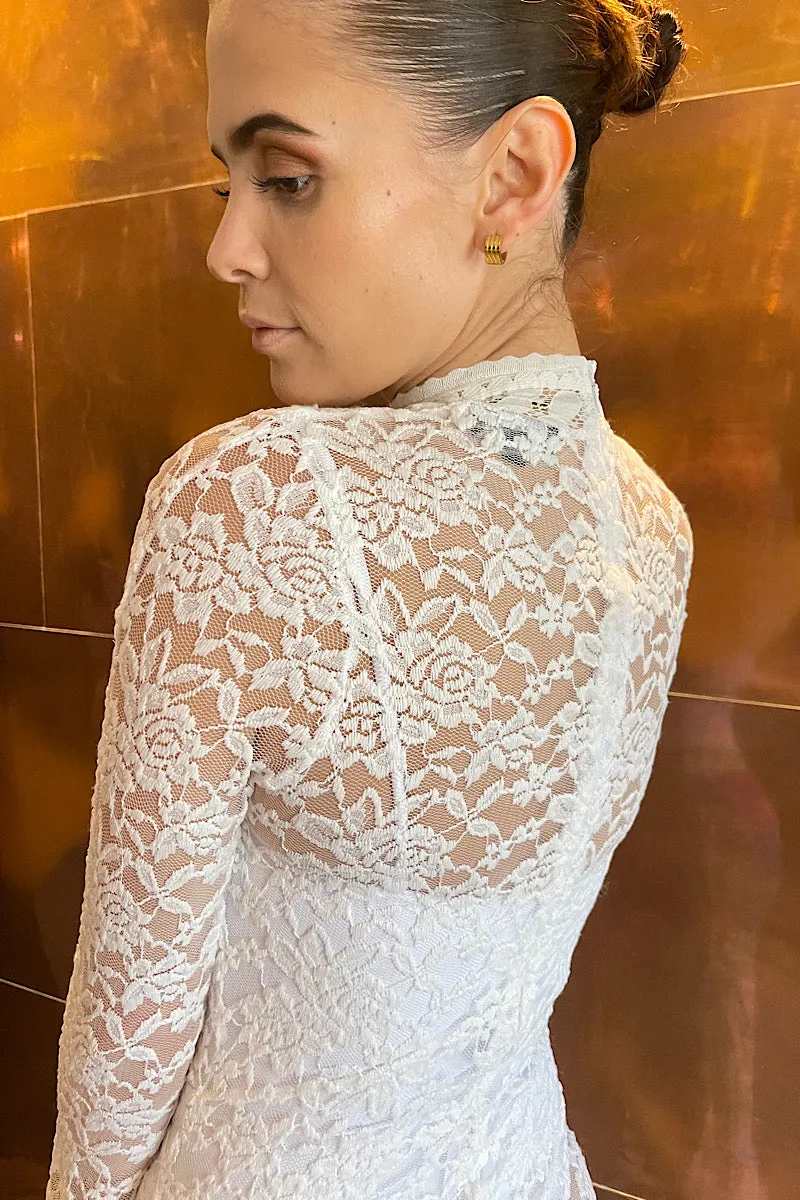 The SOÖCHI Lace Dress Off White